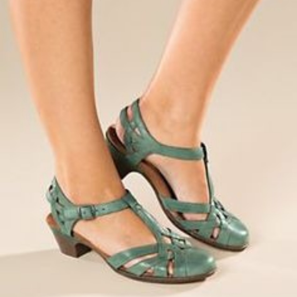 Rockport Cobb Hill by New Balance Aubrey Sandals